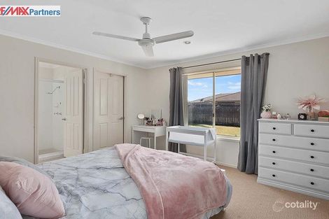 Property photo of 79 Endeavour Way Eli Waters QLD 4655