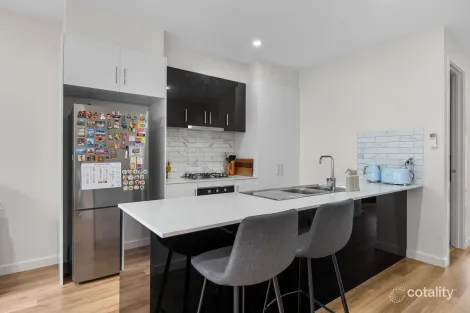 Property photo of 2/22 Luck Street Eltham VIC 3095