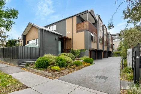 2/22 Luck St, Eltham, VIC 3095