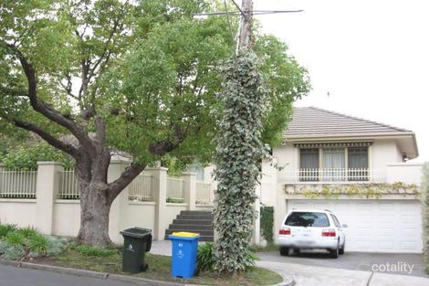 Property photo of 61 Staughton Road Glen Iris VIC 3146