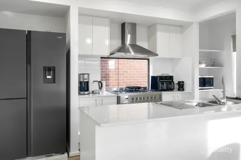 Property photo of 48 Giovanni Drive Charlemont VIC 3217