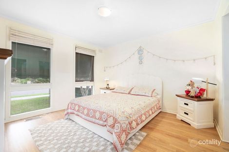 Property photo of 27 Strathmore Crescent Hoppers Crossing VIC 3029