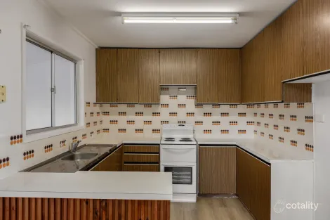 Property photo of 6 Academy Court Glenvale QLD 4350
