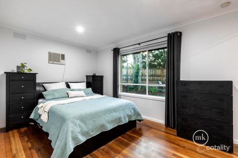 Property photo of 16 Batman Walk Greensborough VIC 3088