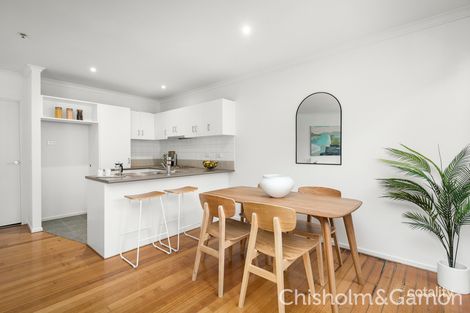 17/5 Dickens St, Elwood, VIC 3184