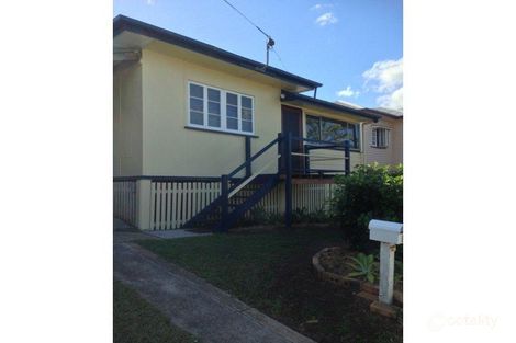 Property photo of 8 Saint Catherines Terrace Wynnum QLD 4178