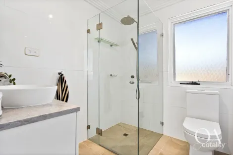 Property photo of 3/9-11 Bruce Road Fernhill NSW 2519