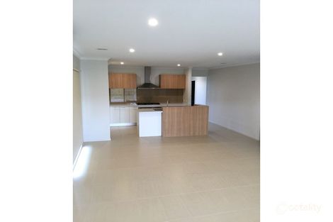 Property photo of 10 Solstice Street Mount Duneed VIC 3217