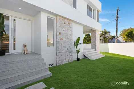 41 Nineteenth Ave, Palm Beach, QLD 4221