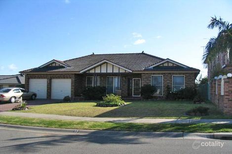 33 Cordelia Cres, Green Valley, NSW 2168