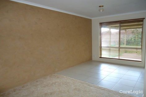 Property photo of 68 Balleroo Crescent Glenfield Park NSW 2650
