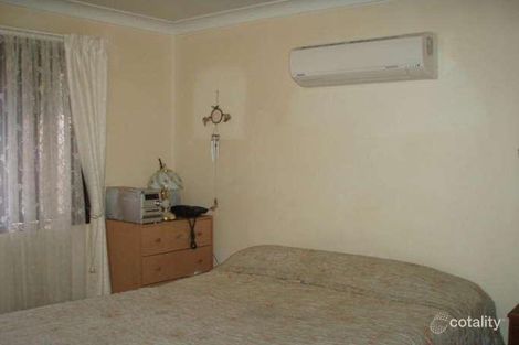 Property photo of 10 Halfmoon Street Browns Plains QLD 4118