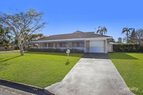 40 Sandpiper Dr, Burleigh Waters, QLD 4220