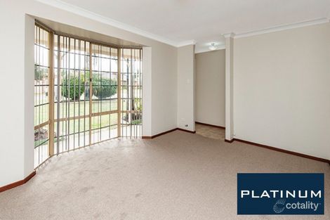 Property photo of 4 Cowalla Gardens Beldon WA 6027