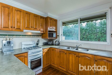 Property photo of 8 Patrick Street Whittington VIC 3219