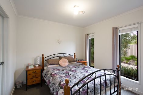 Property photo of 6 Ranlea Place Sebastopol VIC 3356