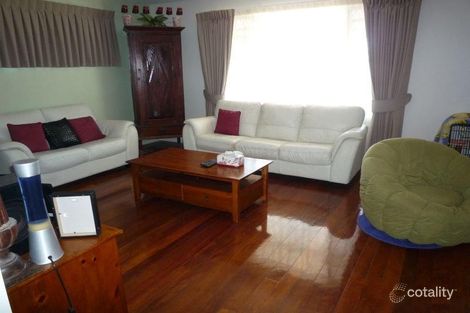 Property photo of 13 Algona Street Labrador QLD 4215