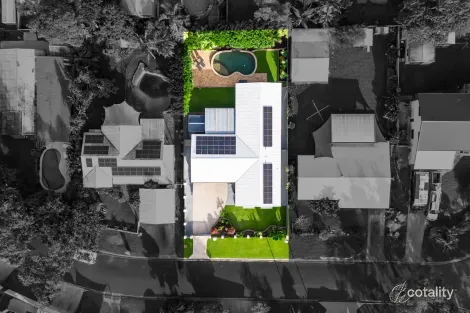 Property photo of 3 Iona Close Edge Hill QLD 4870