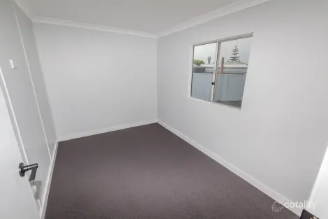 Property photo of 4 Bourne Place Manjimup WA 6258
