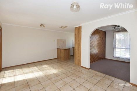 Property photo of 12 Emmerson Court Mill Park VIC 3082