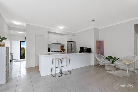 Property photo of 27 Bondi Parade Point Cook VIC 3030