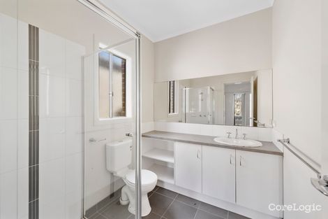 Property photo of 11 Briar Valley Rise Caroline Springs VIC 3023
