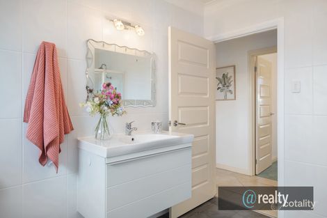 Property photo of 6 Mavis Street Ridgehaven SA 5097