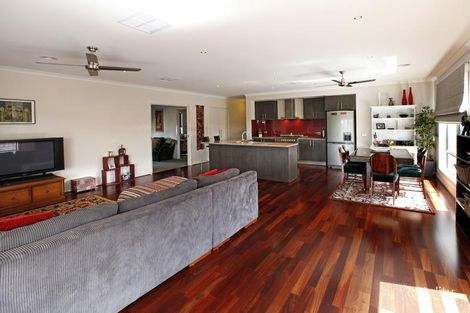 Property photo of 6 Martin Place Kyneton VIC 3444