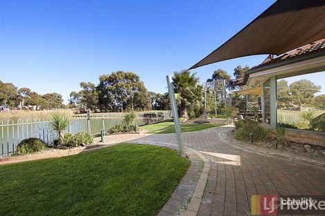 Property photo of 11 Cairn Curren Close Rowville VIC 3178