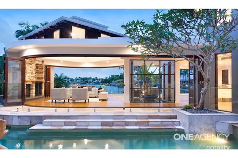 8 The Anchorage, Noosaville, QLD 4566