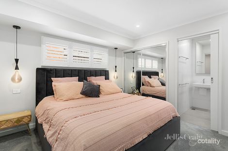 Property photo of 1/15 Charles Street Greensborough VIC 3088