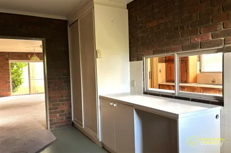 Property photo of 6 Alexander Avenue Berrigan NSW 2712