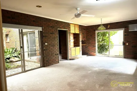 Property photo of 6 Alexander Avenue Berrigan NSW 2712