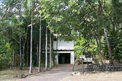 19 Manooka Dr, Cannonvale, QLD 4802