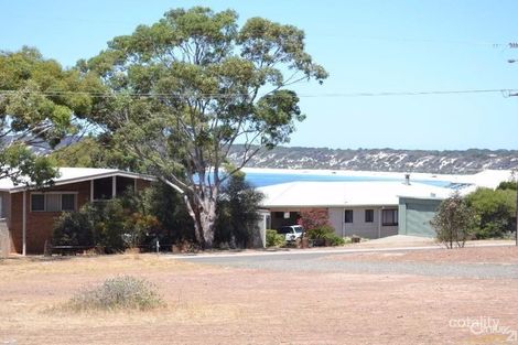 Property photo of 13 Hawthorn Avenue Emu Bay SA 5223