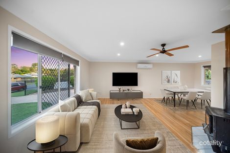 Property photo of 57 Equestrian Drive Yamanto QLD 4305