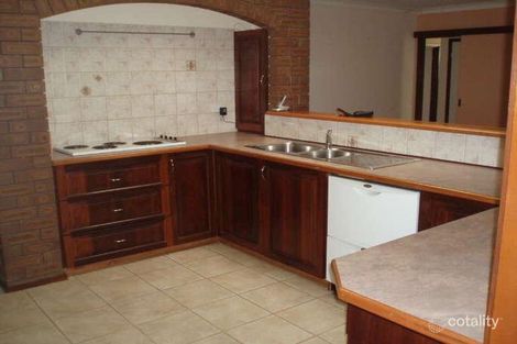 Property photo of 4 Winchester Way Leeming WA 6149