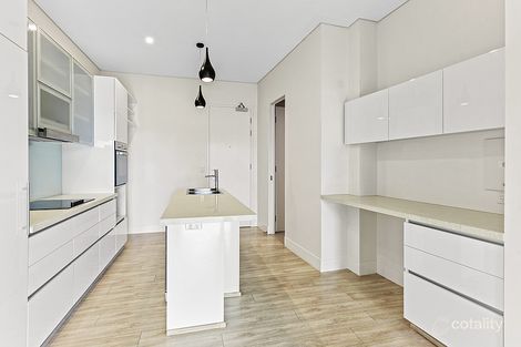 Property photo of 19/39-41 Clarence Road Indooroopilly QLD 4068
