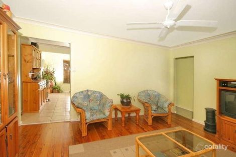 Property photo of 49 North Crescent Wyoming NSW 2250