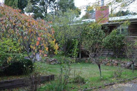 Property photo of 68 Taylors Road Mount Macedon VIC 3441