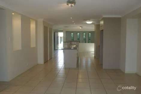 Property photo of 23 Lexey Crescent Wakerley QLD 4154