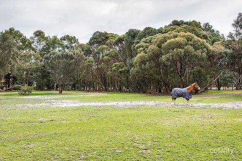 Property photo of 20 Kowin Court Cardup WA 6122