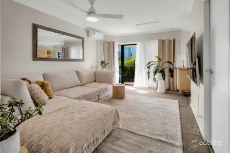 Property photo of 14/2 Broad Street Labrador QLD 4215
