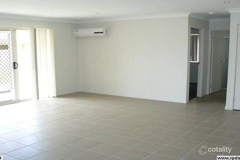 Property photo of 25 Eugenia Avenue Rothwell QLD 4022