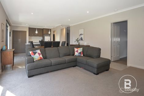 Property photo of 1/6 Lowery Court Maryborough VIC 3465