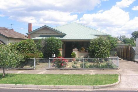 25 Springhall Pde, Pascoe Vale South, VIC 3044