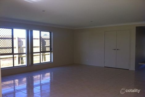 Property photo of 28/12 Walnut Crescent Lowood QLD 4311