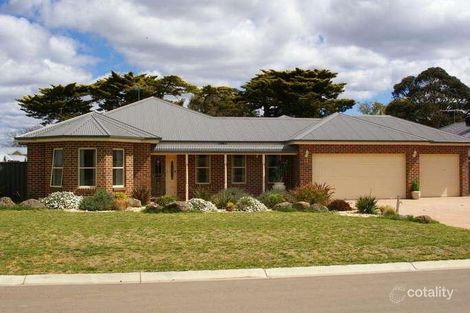 12 Doriemus Ct, New Gisborne, VIC 3438