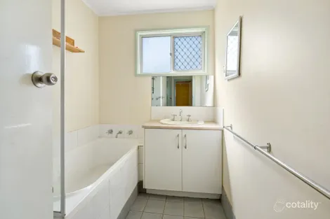 Property photo of 29B Talmalmo Place South Kalgoorlie WA 6430