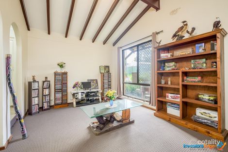 Property photo of 10 Farmview Drive Bellevue WA 6056